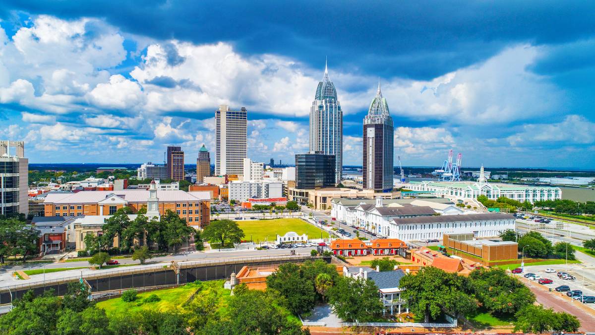 student transportation services in Mobile